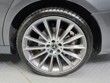2022 Mercedes-Benz E-Класс с пробегом 100 522 км