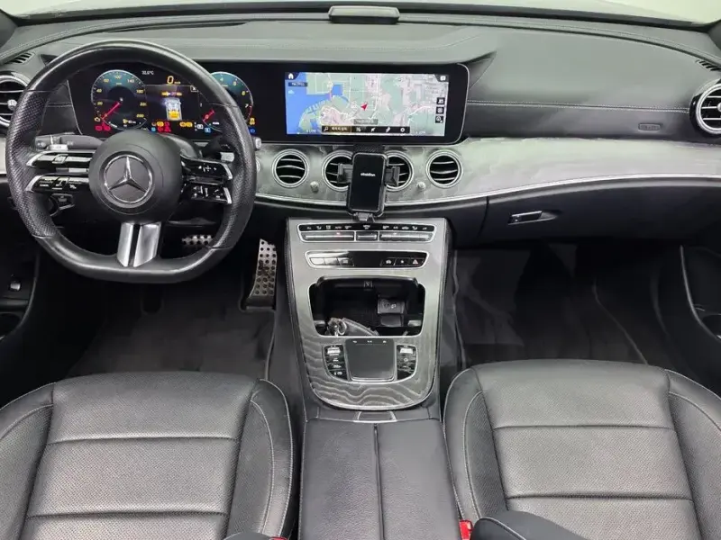 2022 Mercedes-Benz E-Класс с пробегом 100 522 км