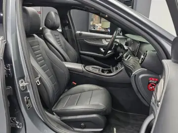 2022 Mercedes-Benz E-Класс с пробегом 100 522 км