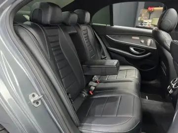 2022 Mercedes-Benz E-Класс с пробегом 100 522 км