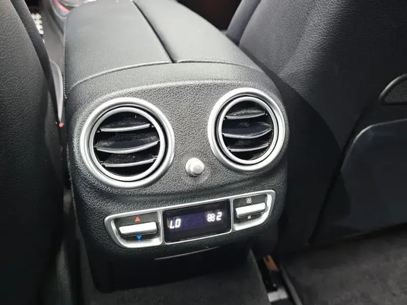 2022 Mercedes-Benz E-Класс с пробегом 63 030 км
