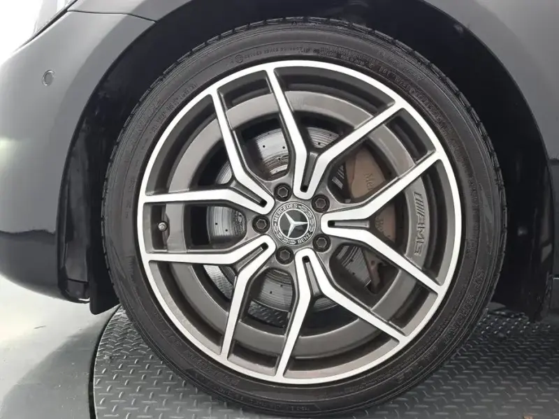 2021 Mercedes-Benz E-Класс с пробегом 60 667 км