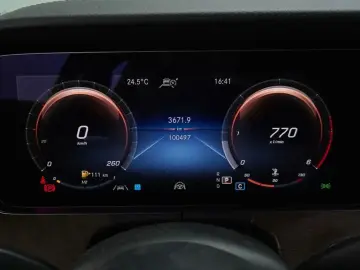 2021 Mercedes-Benz E-Класс с пробегом 100 497 км