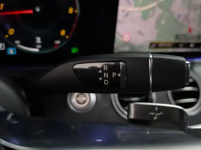 2021 Mercedes-Benz E-Класс с пробегом 60 667 км