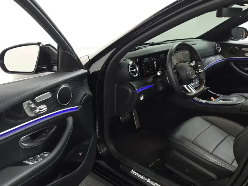2021 Mercedes-Benz E-Класс с пробегом 60 667 км