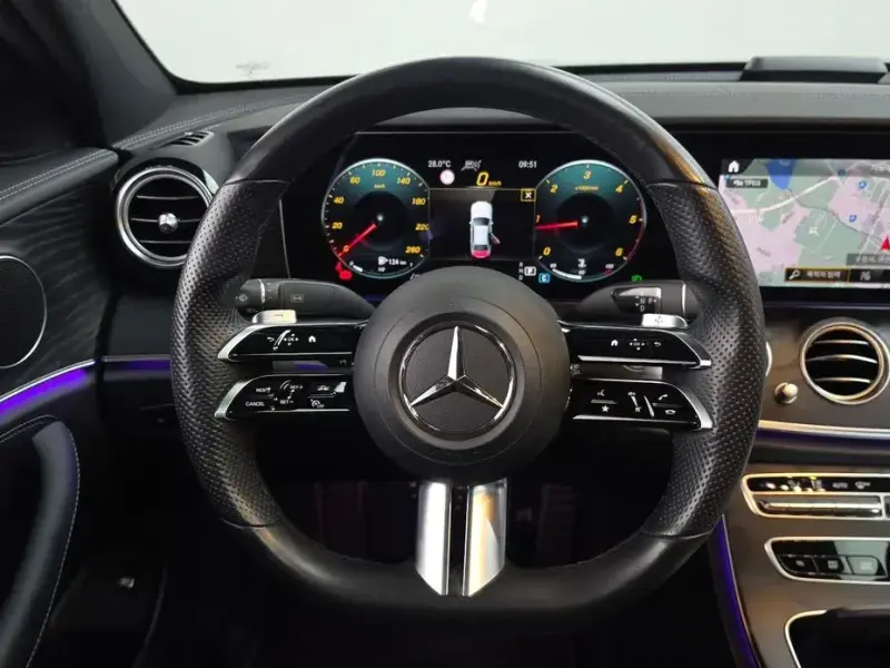 2021 Mercedes-Benz E-Класс с пробегом 60 667 км