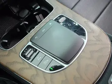 2021 Mercedes-Benz E-Класс с пробегом 100 497 км
