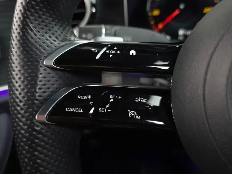 2021 Mercedes-Benz E-Класс с пробегом 60 667 км