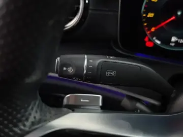 2021 Mercedes-Benz E-Класс с пробегом 60 667 км