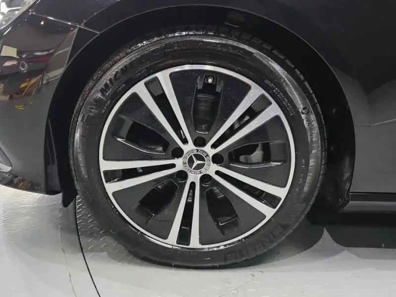 2021 Mercedes-Benz E-Класс с пробегом 72 976 км