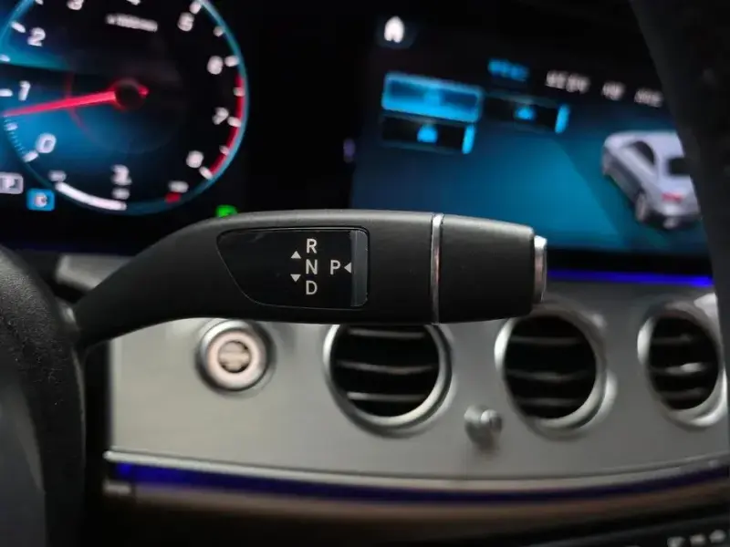 2021 Mercedes-Benz E-Класс с пробегом 72 976 км