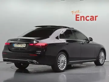 2021 Mercedes-Benz E-Класс с пробегом 71 870 км