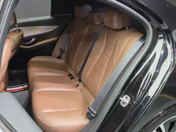 2021 Mercedes-Benz E-Класс с пробегом 72 976 км