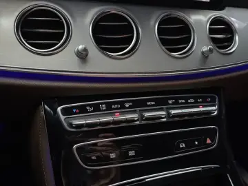 2021 Mercedes-Benz E-Класс с пробегом 72 976 км