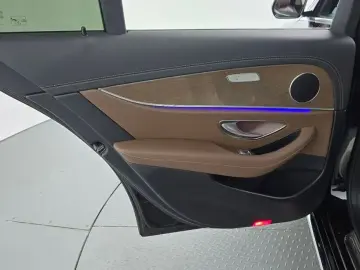 2021 Mercedes-Benz E-Класс с пробегом 71 870 км
