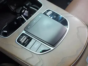 2021 Mercedes-Benz E-Класс с пробегом 71 870 км