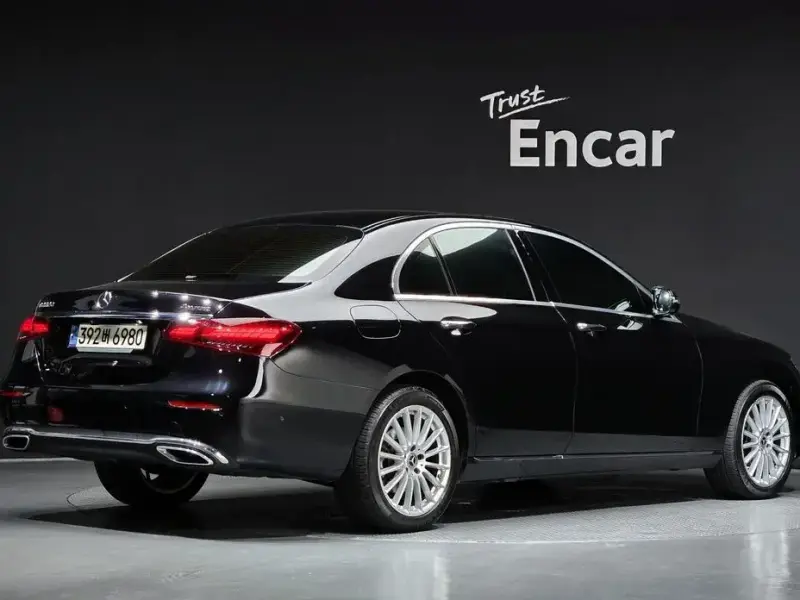 2021 Mercedes-Benz E-Класс с пробегом 91 925 км