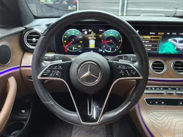 2021 Mercedes-Benz E-Класс с пробегом 91 925 км