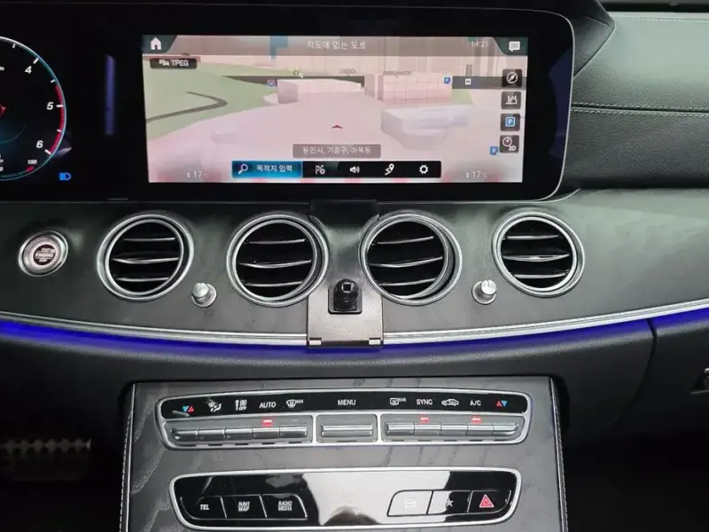 2022 Mercedes-Benz E-Класс с пробегом 103 524 км