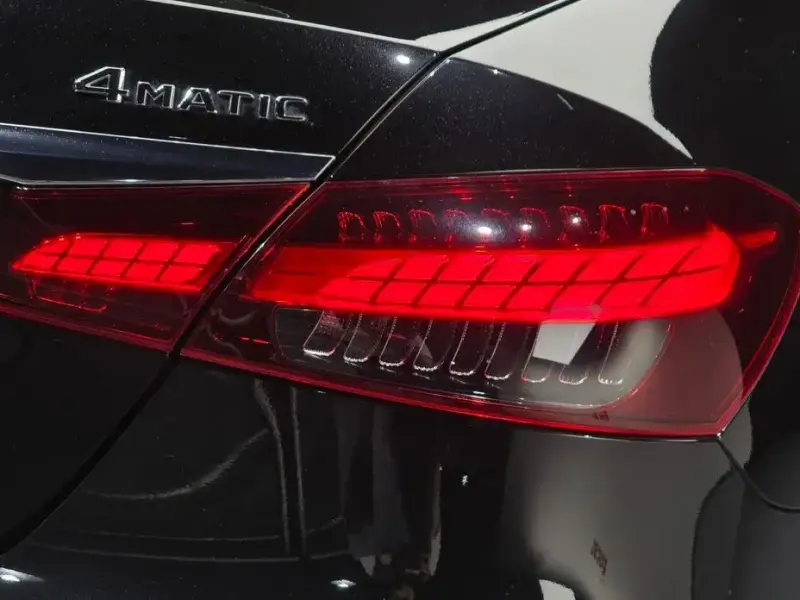2021 Mercedes-Benz E-Класс с пробегом 91 925 км