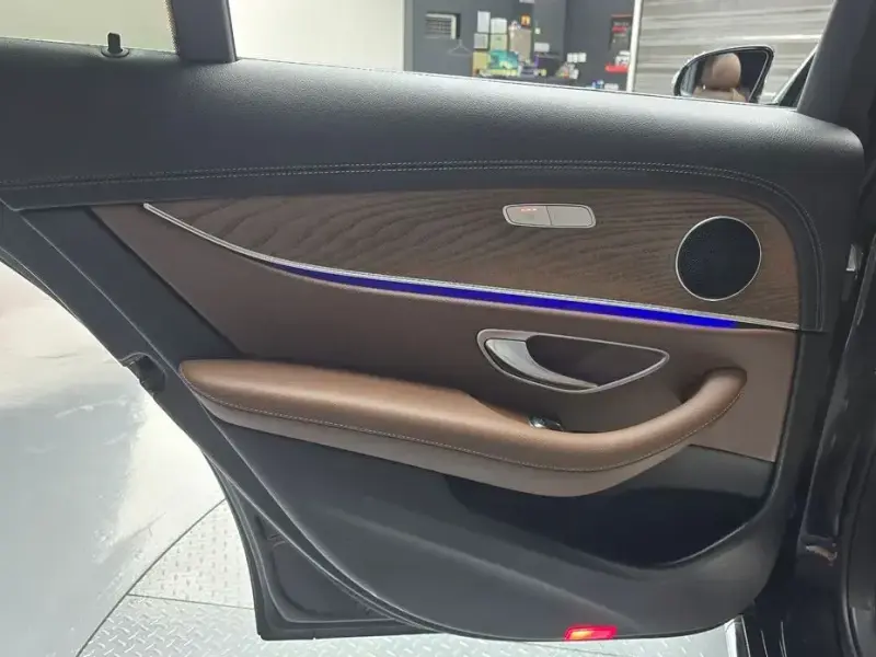 2021 Mercedes-Benz E-Класс с пробегом 91 925 км