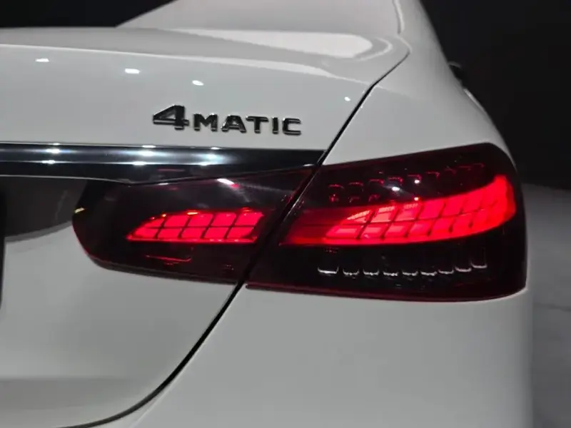 2022 Mercedes-Benz E-Класс с пробегом 103 524 км