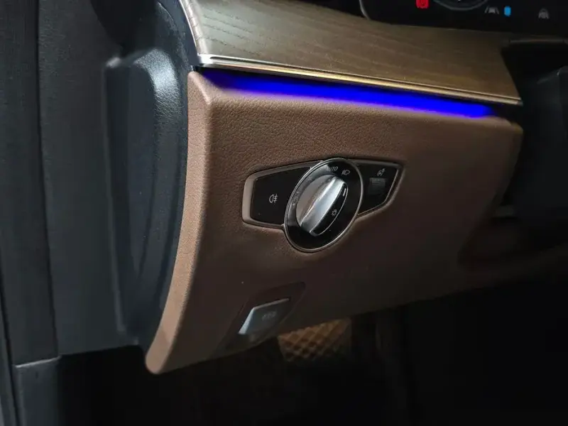 2021 Mercedes-Benz E-Класс с пробегом 91 925 км
