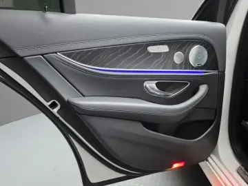 2022 Mercedes-Benz E-Класс с пробегом 103 524 км
