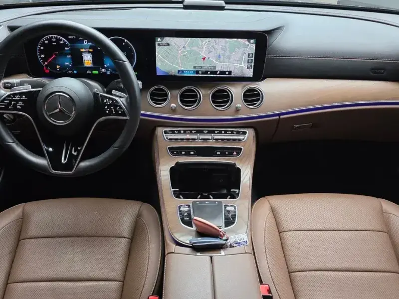 2021 Mercedes-Benz E-Класс с пробегом 44 554 км