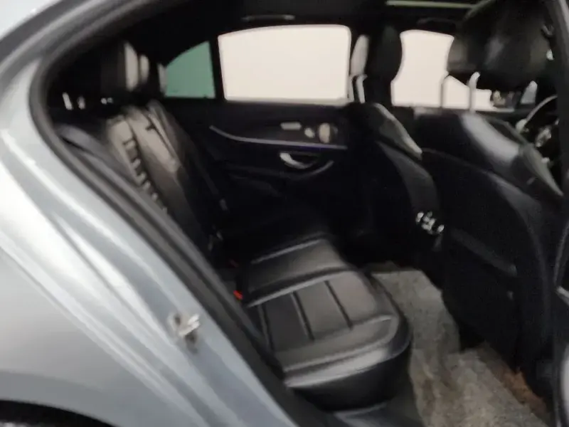 2022 Mercedes-Benz E-Класс с пробегом 47 996 км
