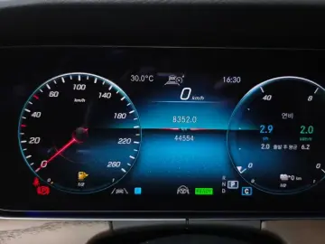 2021 Mercedes-Benz E-Класс с пробегом 44 554 км
