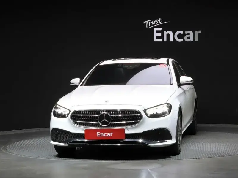 2023 Mercedes-Benz E-Класс с пробегом 43 722 км