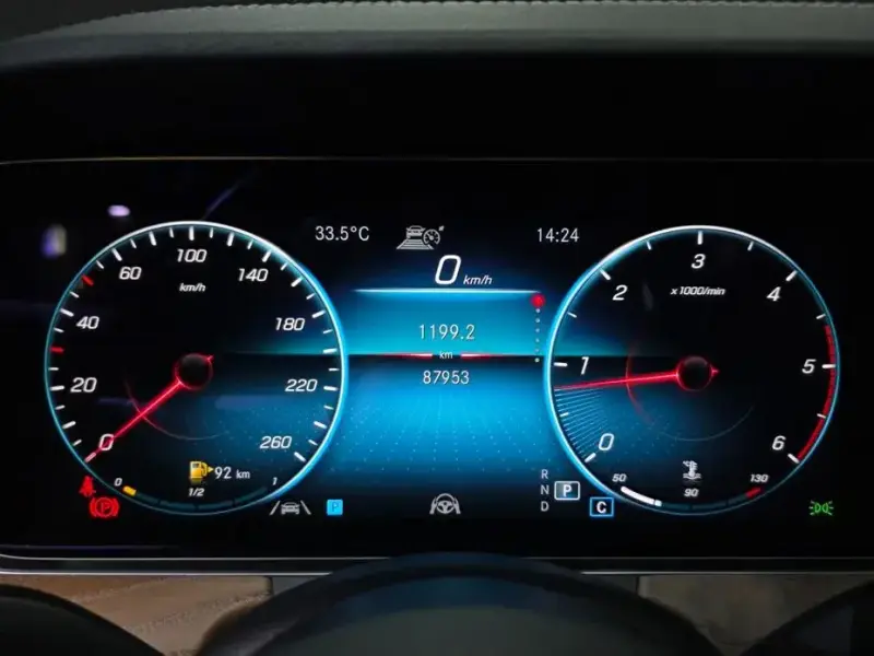 2021 Mercedes-Benz E-Класс с пробегом 87 953 км