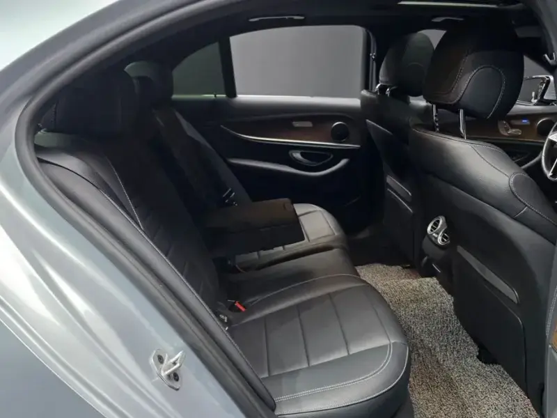 2021 Mercedes-Benz E-Класс с пробегом 87 953 км