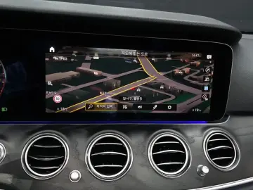 2023 Mercedes-Benz E-Класс с пробегом 43 722 км