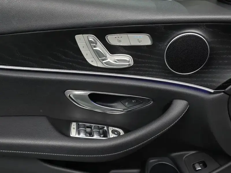2023 Mercedes-Benz E-Класс с пробегом 43 722 км