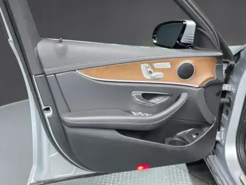 2021 Mercedes-Benz E-Класс с пробегом 87 953 км