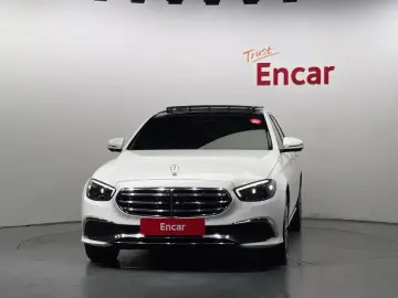 2021 Mercedes-Benz E-Класс с пробегом 121 151 км