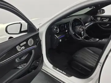 2021 Mercedes-Benz E-Класс с пробегом 121 151 км