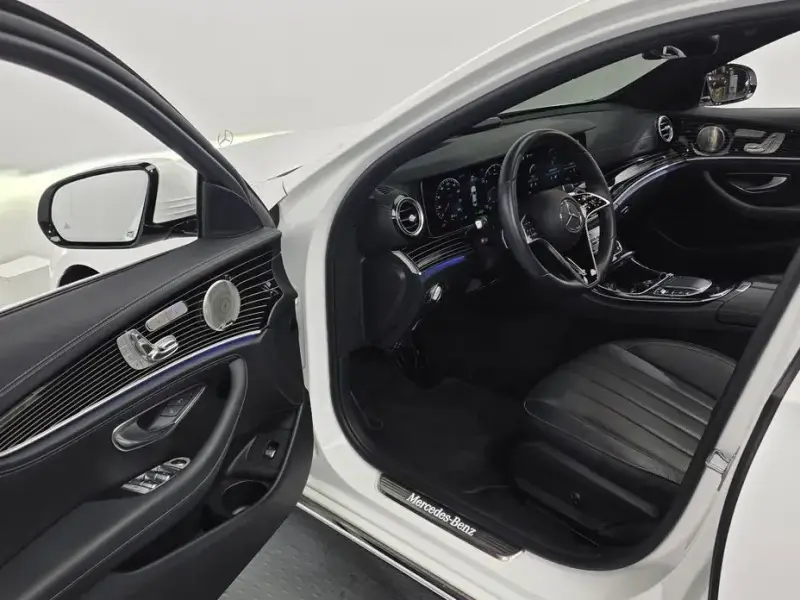 2021 Mercedes-Benz E-Класс с пробегом 121 151 км