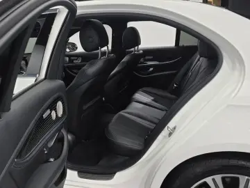 2021 Mercedes-Benz E-Класс с пробегом 121 151 км