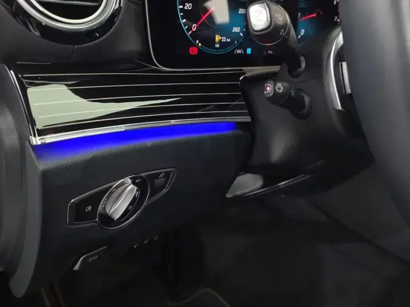2021 Mercedes-Benz E-Класс с пробегом 121 151 км
