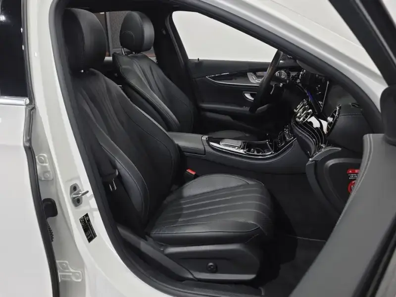 2021 Mercedes-Benz E-Класс с пробегом 121 151 км
