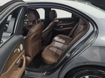 2021 Mercedes-Benz E-Класс с пробегом 88 292 км