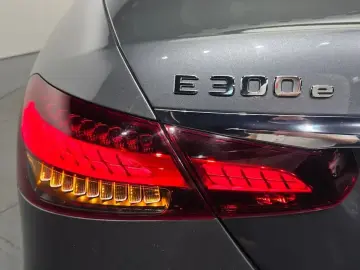 2021 Mercedes-Benz E-Класс с пробегом 88 292 км
