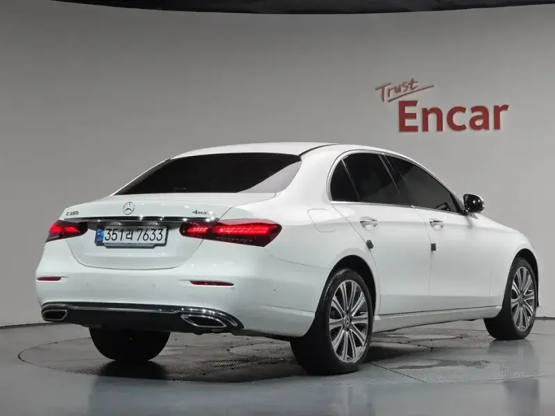 2023 Mercedes-Benz E-Класс с пробегом 6 946 км