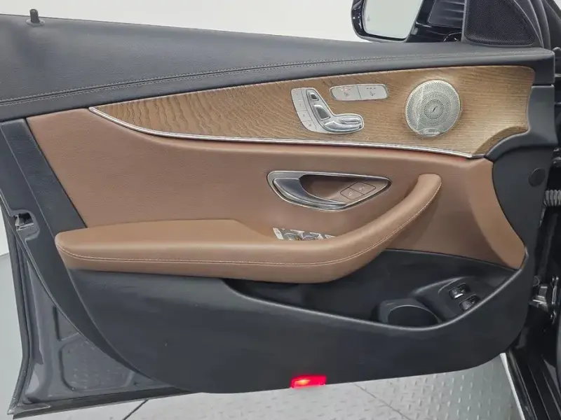 2021 Mercedes-Benz E-Класс с пробегом 88 292 км
