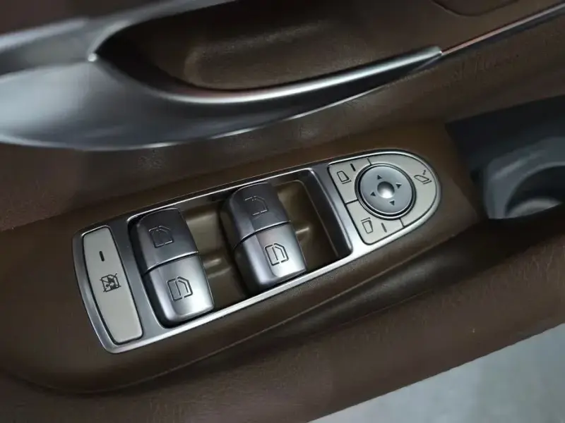 2021 Mercedes-Benz E-Класс с пробегом 88 292 км