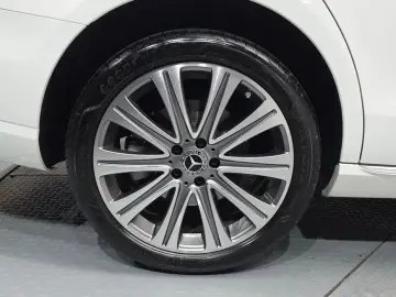 2023 Mercedes-Benz E-Класс с пробегом 6 946 км