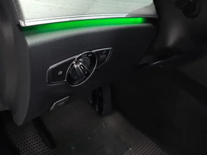 2023 Mercedes-Benz E-Класс с пробегом 6 946 км